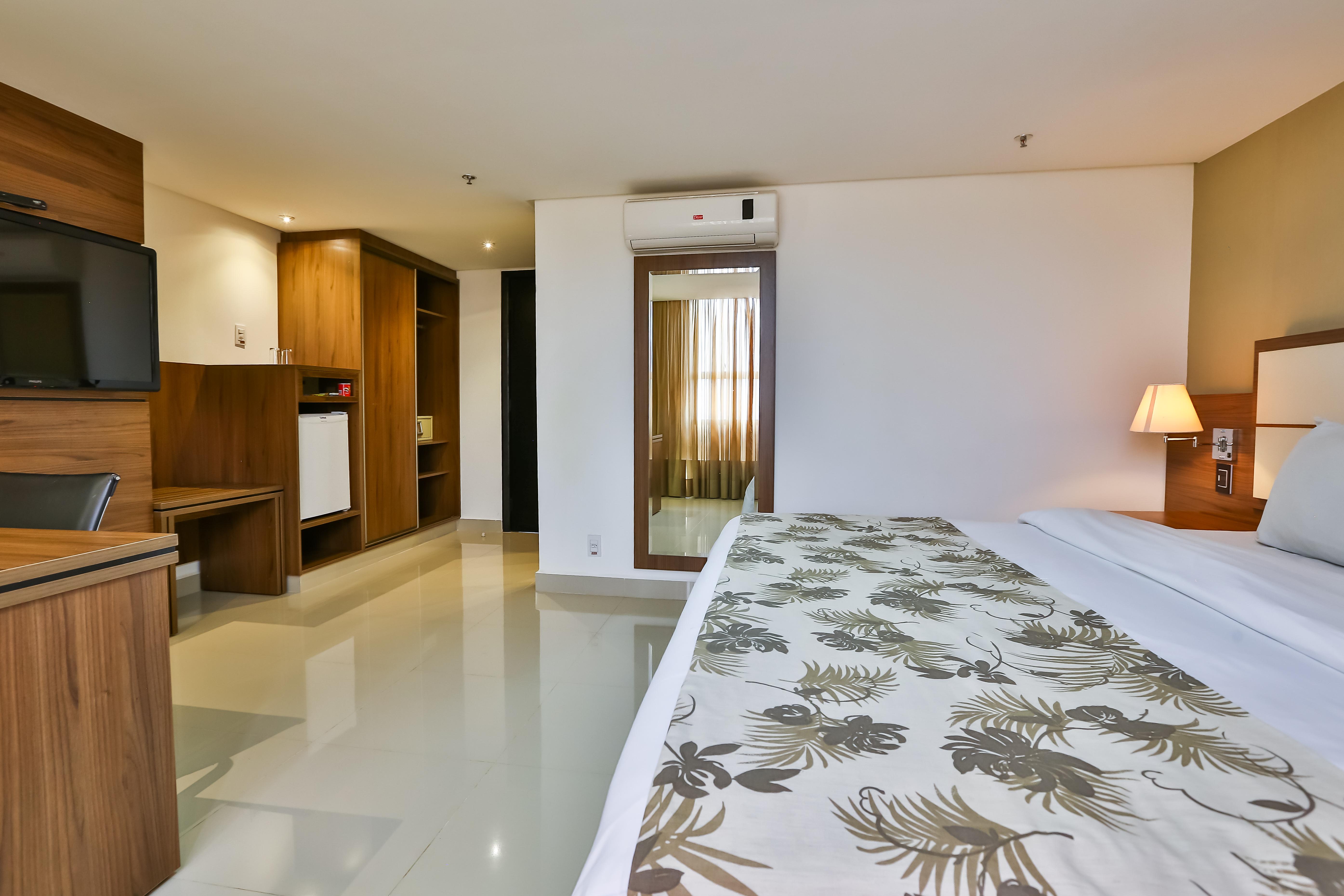 Sj Premium Hotels By Atlantica ゴイアニア エクステリア 写真