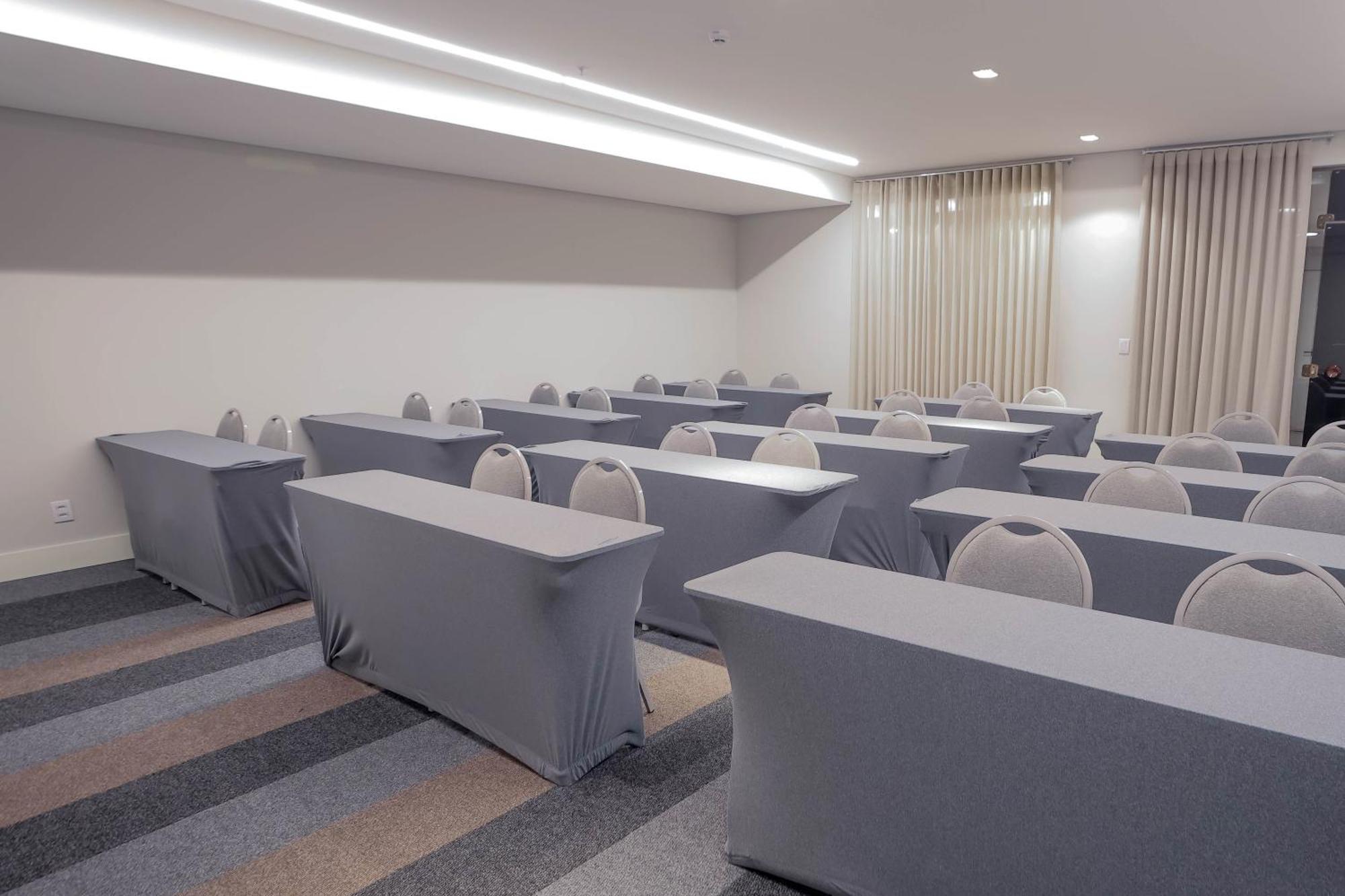 Sj Premium Hotels By Atlantica ゴイアニア エクステリア 写真