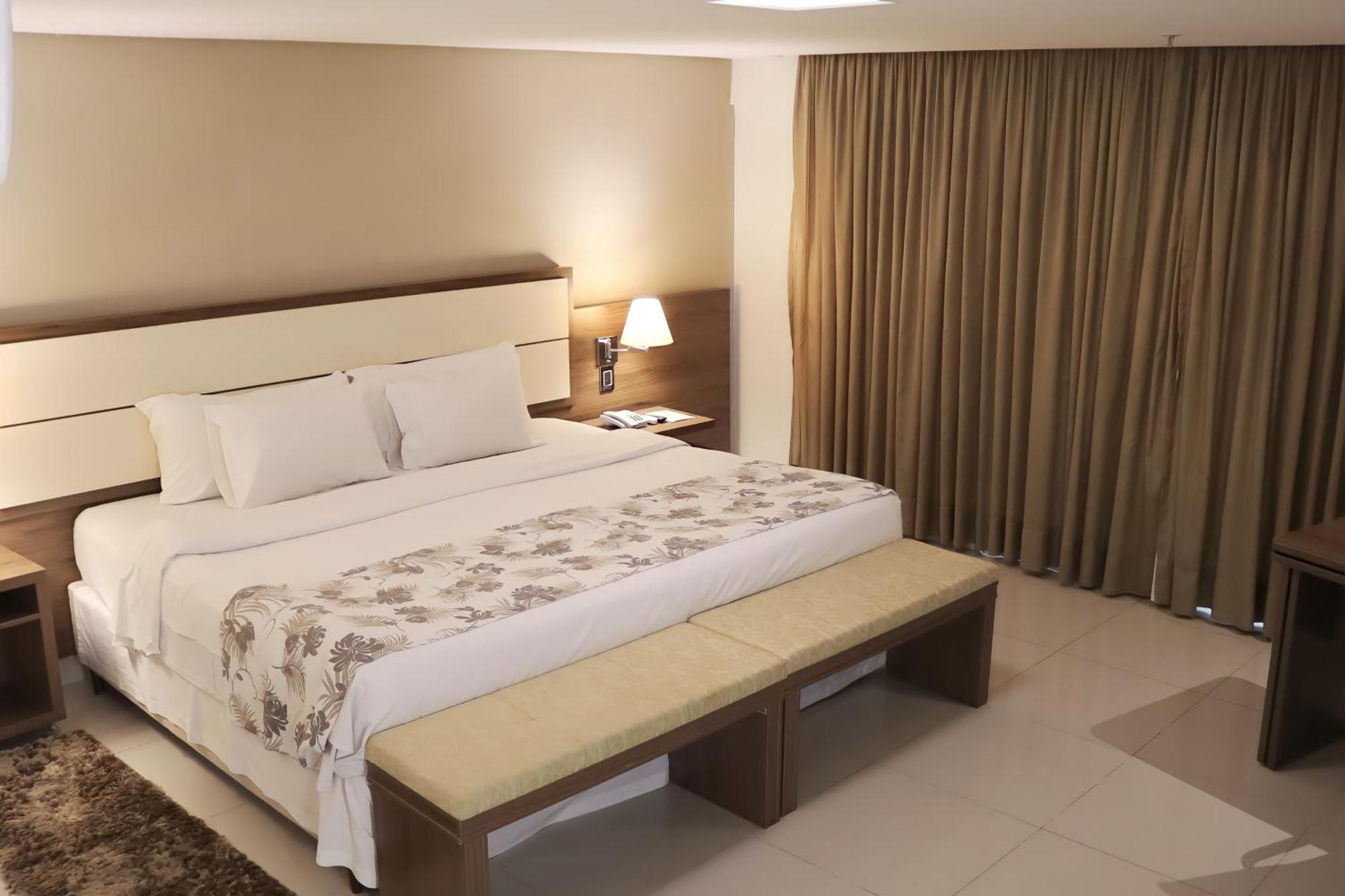 Sj Premium Hotels By Atlantica ゴイアニア エクステリア 写真